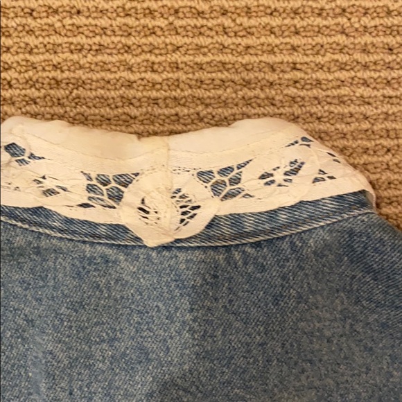 JUST USA JEAN JACKET WITH ENGLISH LACE FIRM - Picture 4 of 8